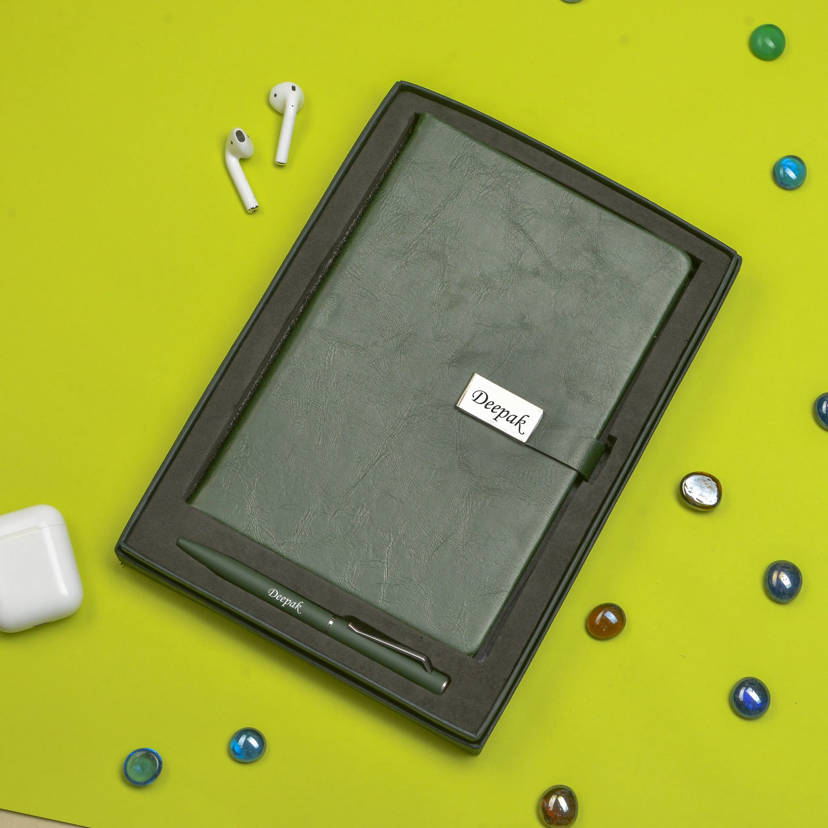 Classy Metal Flip Diary   Classic Metal Pen - Green