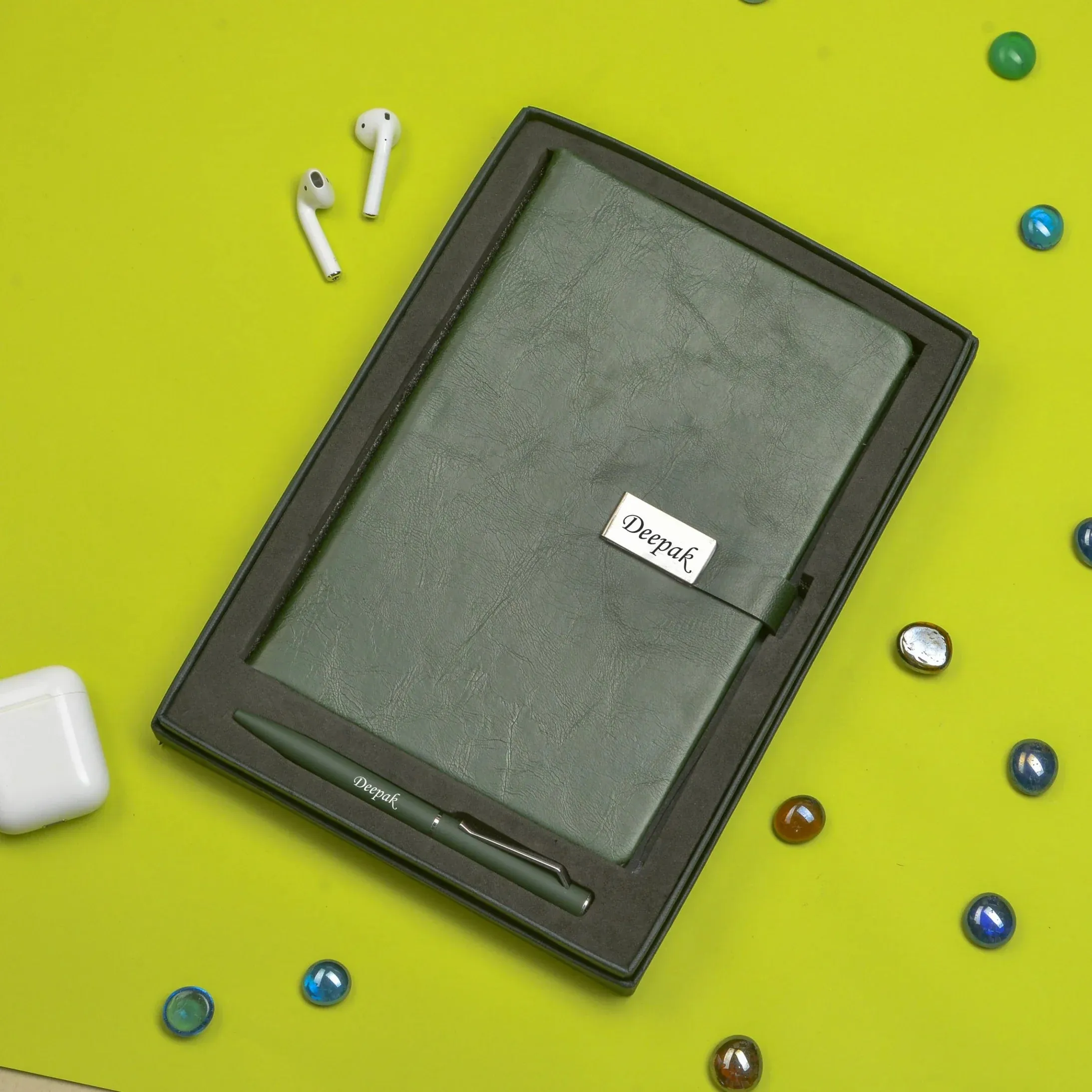 Classy Metal Flip Diary   Classic Metal Pen - Green