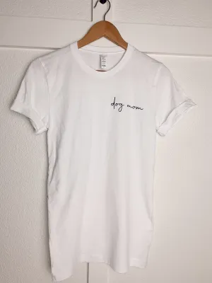 Dog Mom Cursive Corner Tee