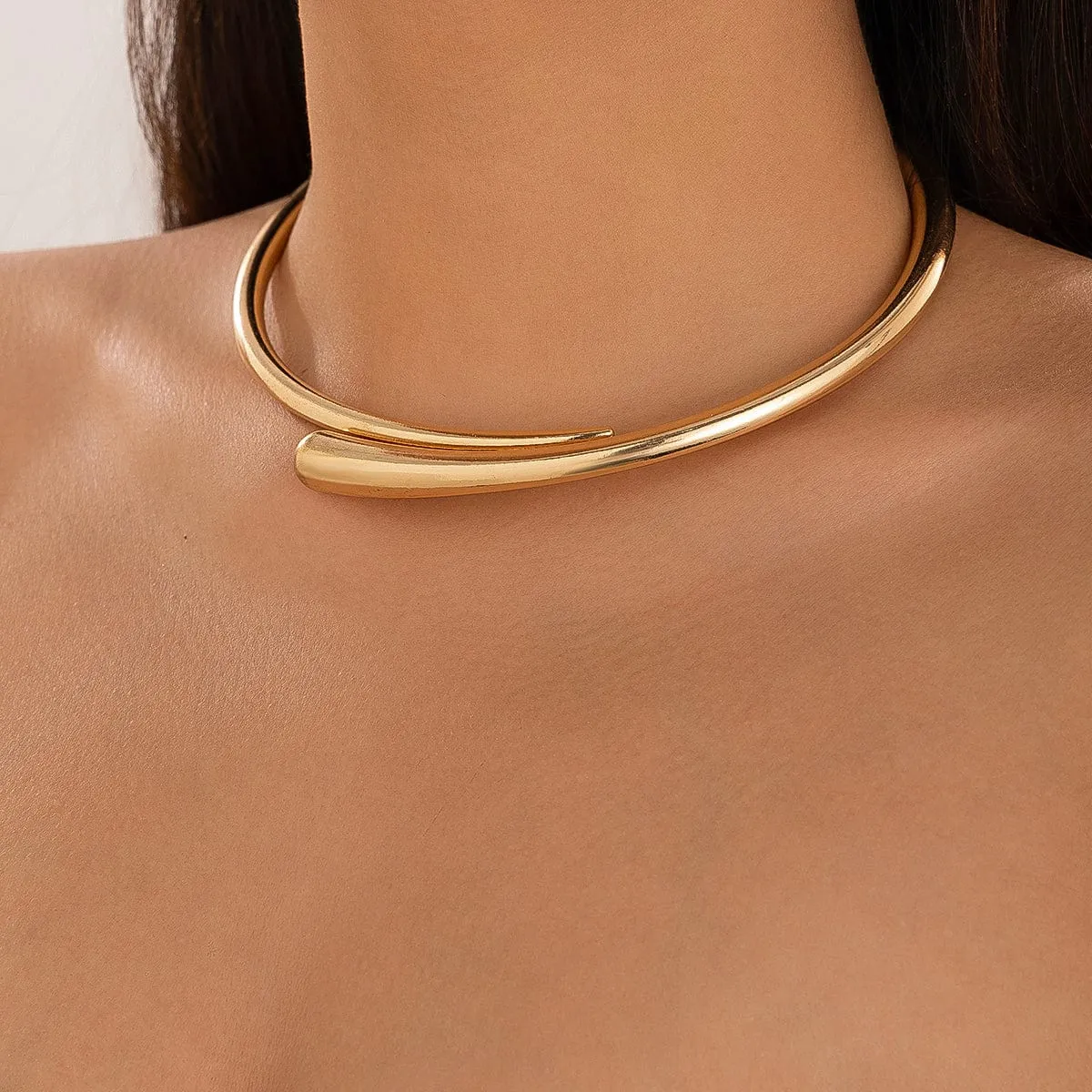 Elegant Minimalist Gold Silver Tone Open Collar Necklace