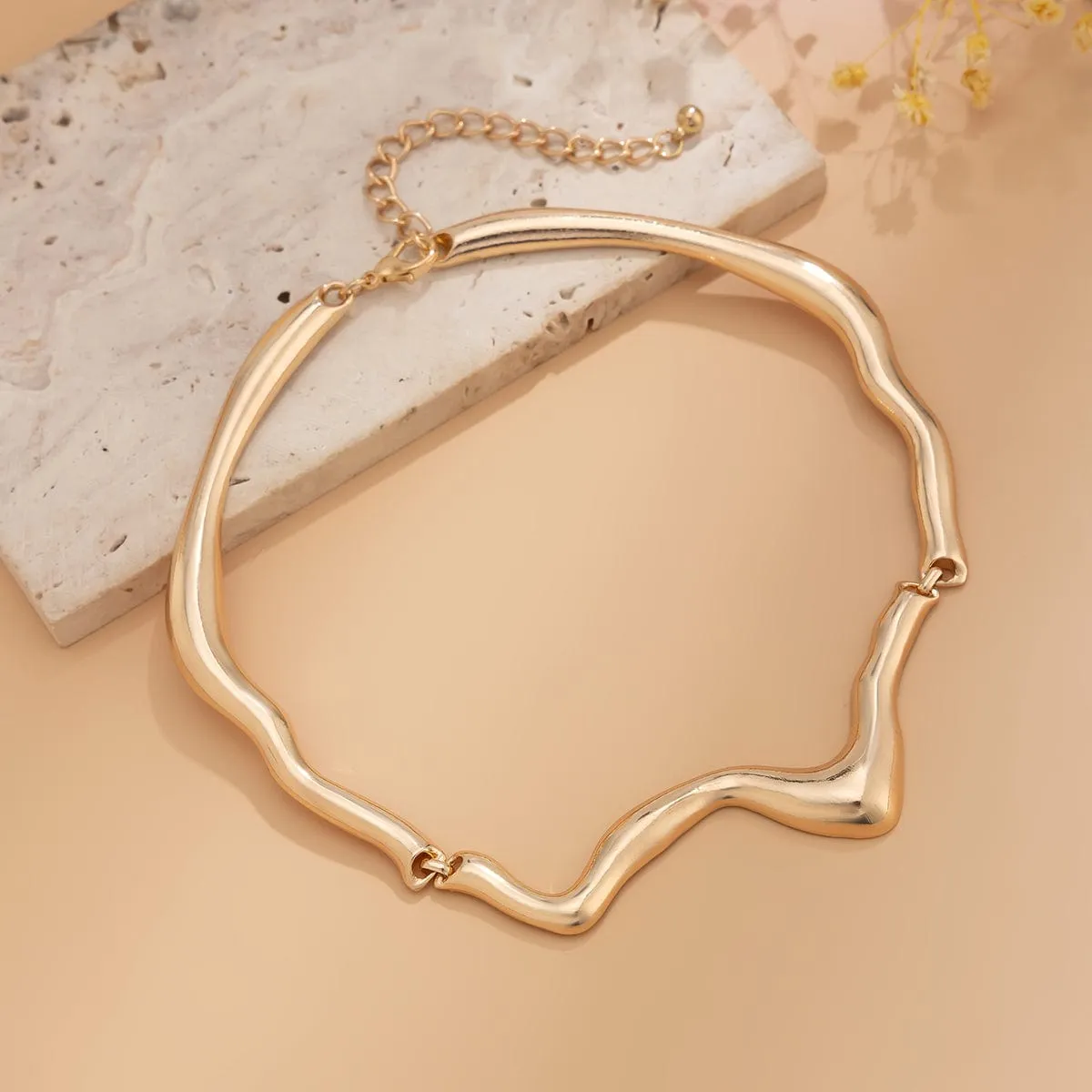 Geometric Minimalist Flow Water Collar Necklace