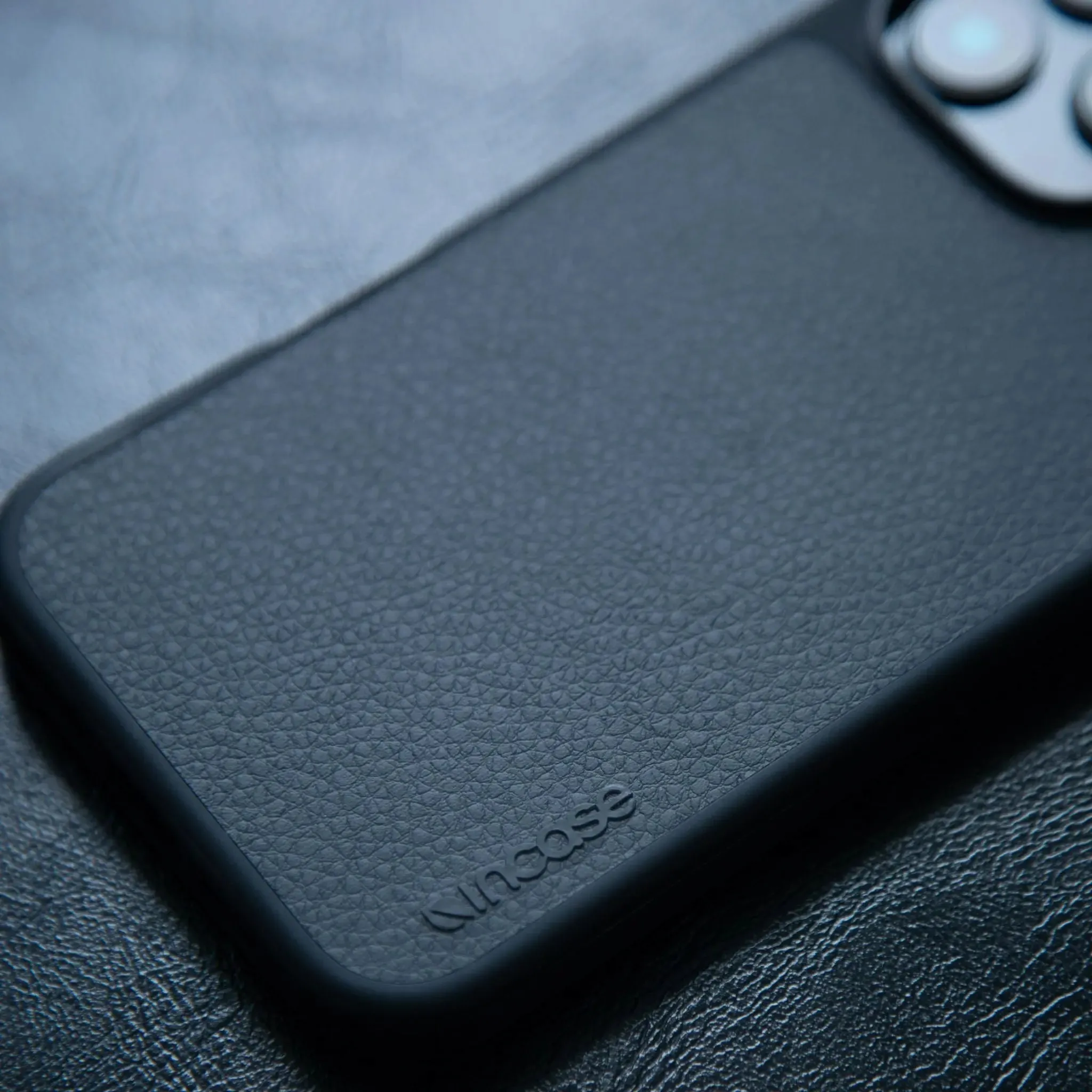 ICON Case with MagSafe for iPhone 16 Pro