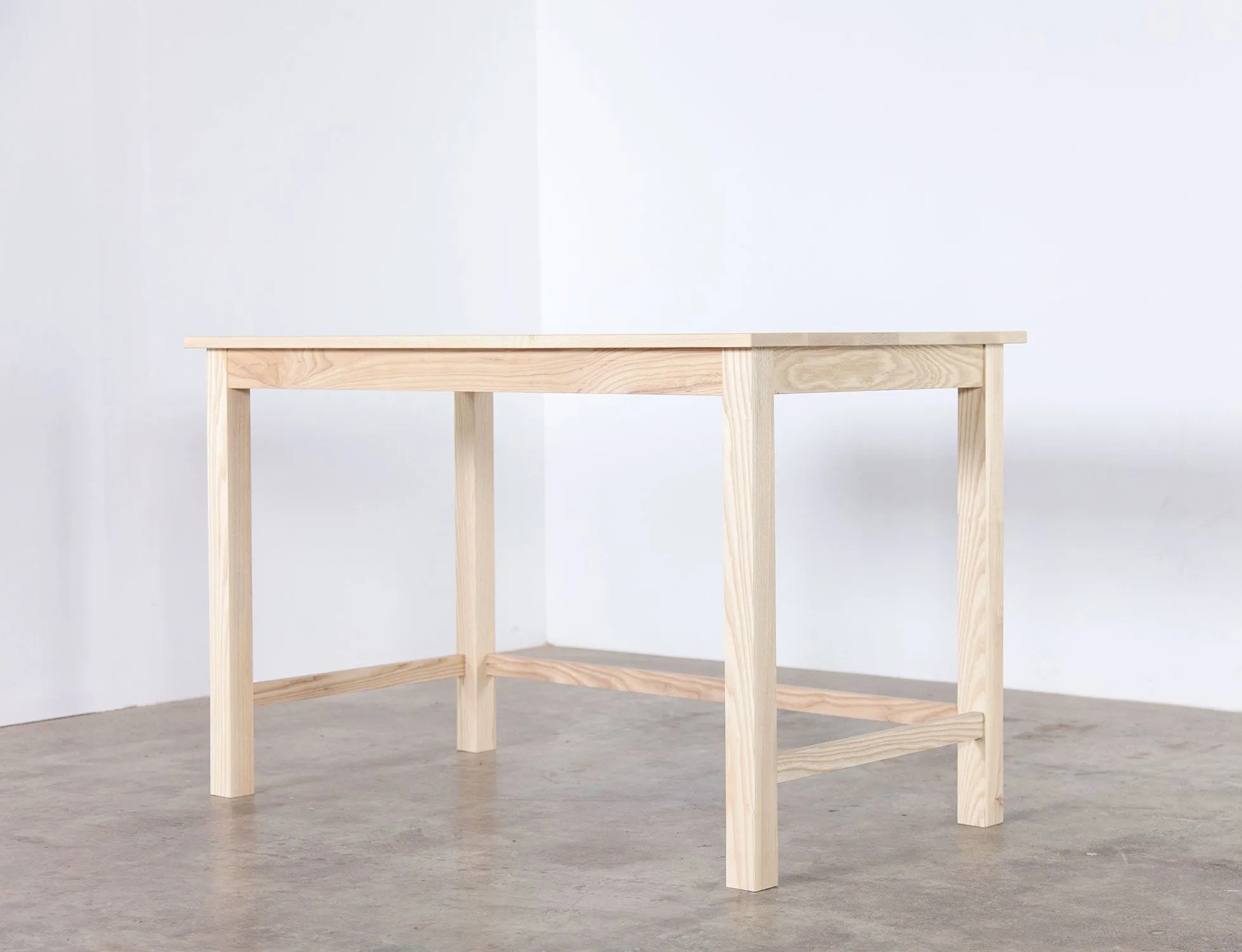 LAGOM DESK
