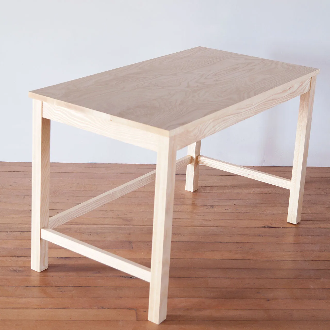 LAGOM DESK