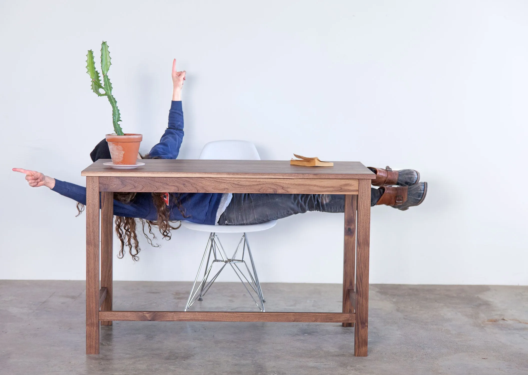 LAGOM DESK