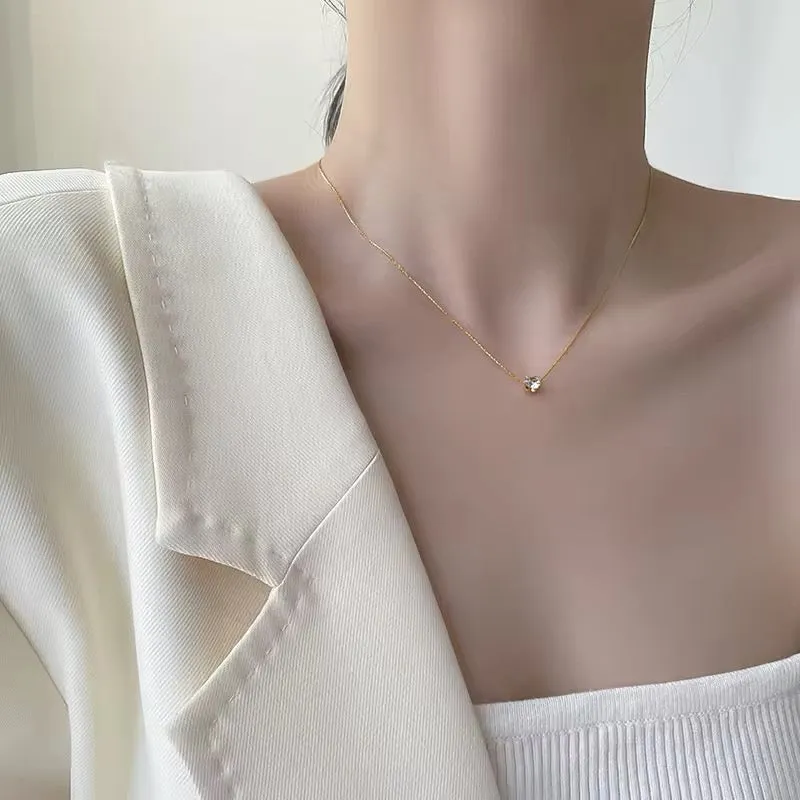Minimalist Elegant Sparkling Zircon Clavicle Chain Necklace