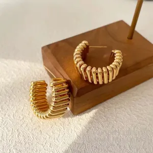 Minimalist Vintage C-Shaped Hoop Earrings