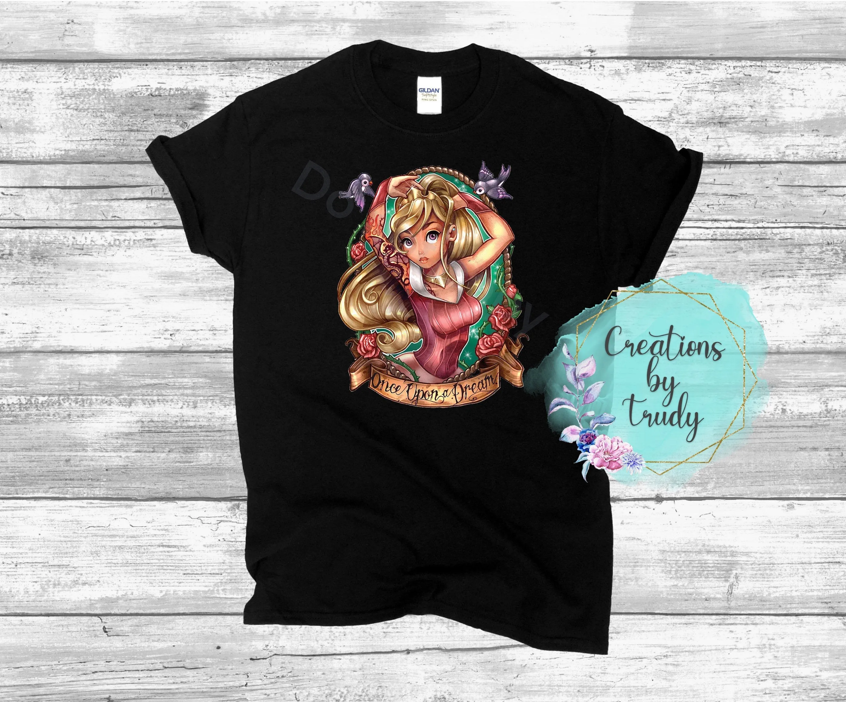 Once upon a dream, tattooed princess- T SHIRT