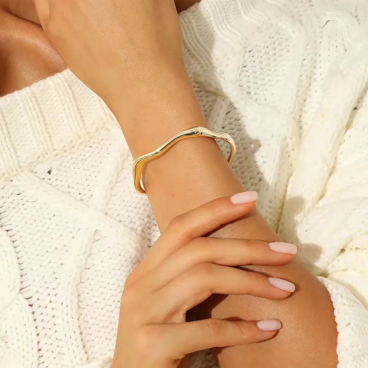 Opening Wrist Bracelet Bangle