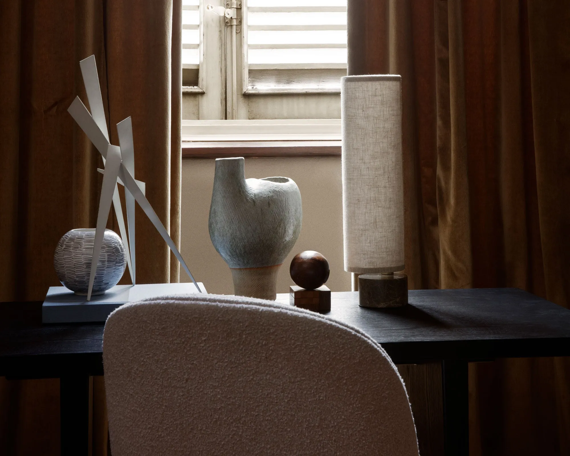 Private Desk