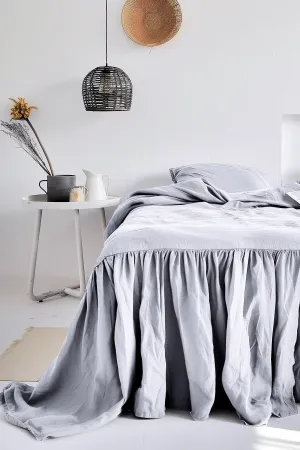Ruffle bedskirt - light gray