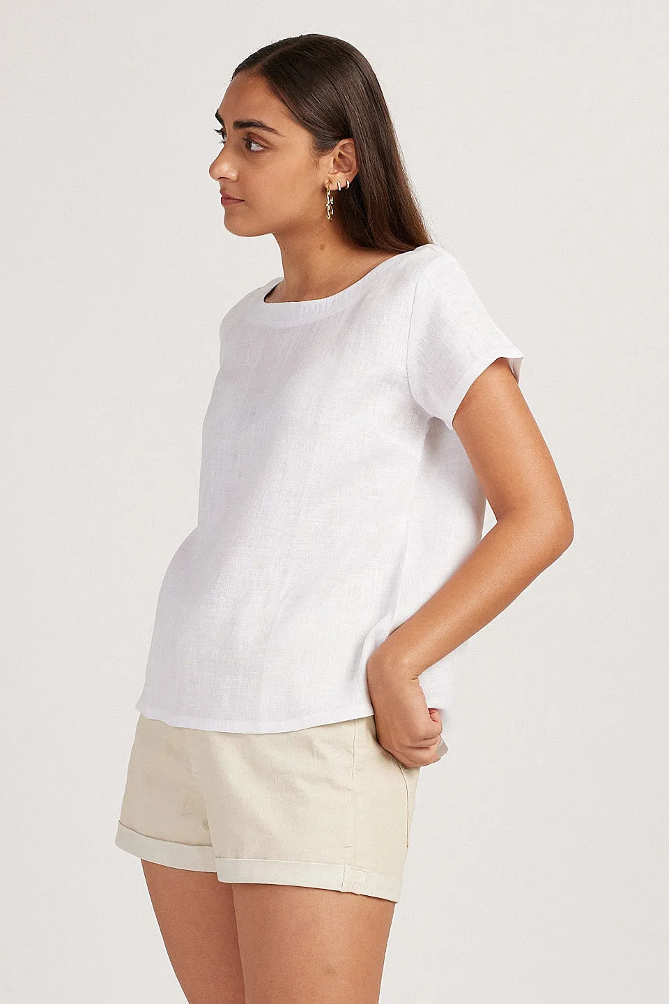 The Linen Boat Neck Top