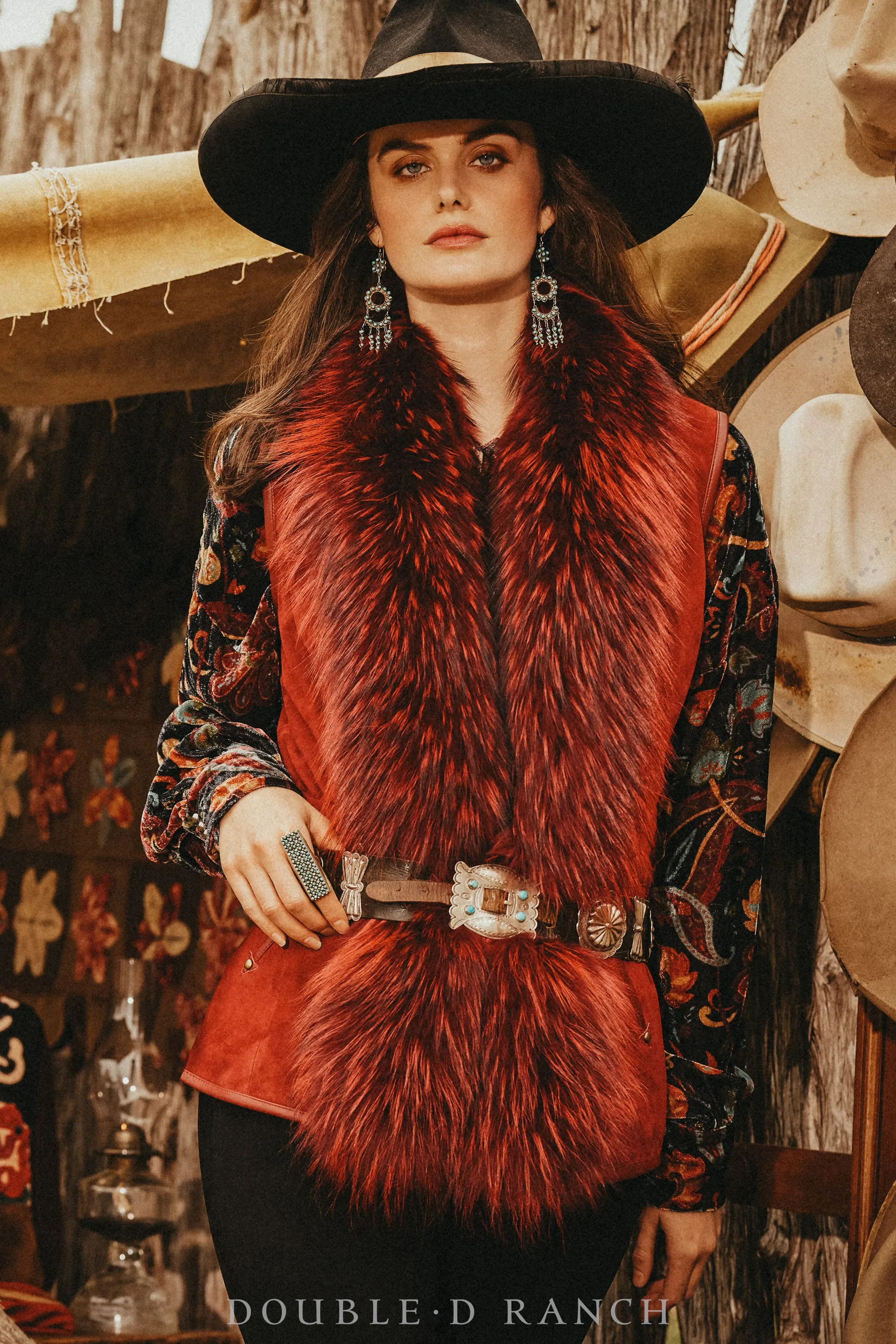 Vest, Hondo